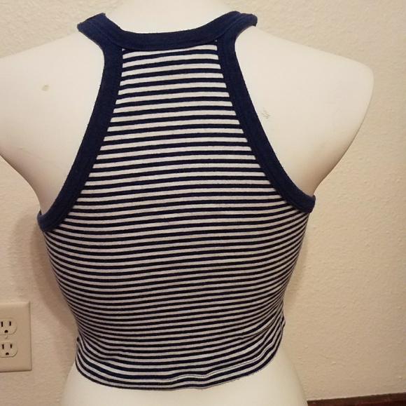 Striped crop top - Picture 2 of 2